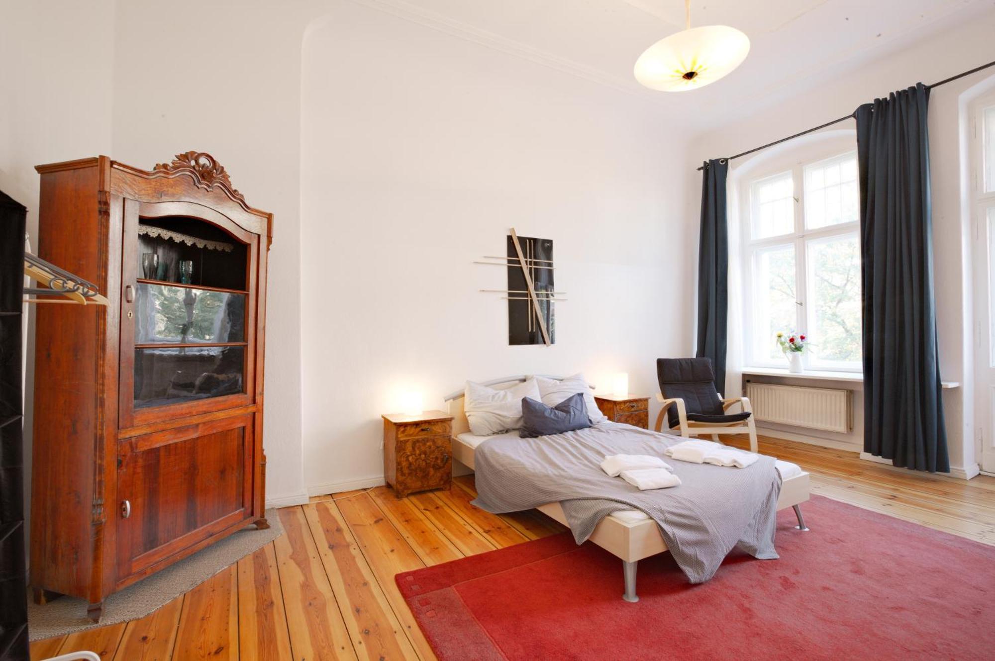 Elegante Altbauwohnung Berlín Exterior foto
